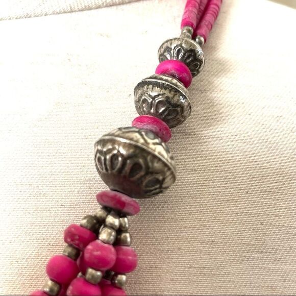 Silver tone pink beaded with carnelian 6 strand statement necklace - Picture 9 of 15